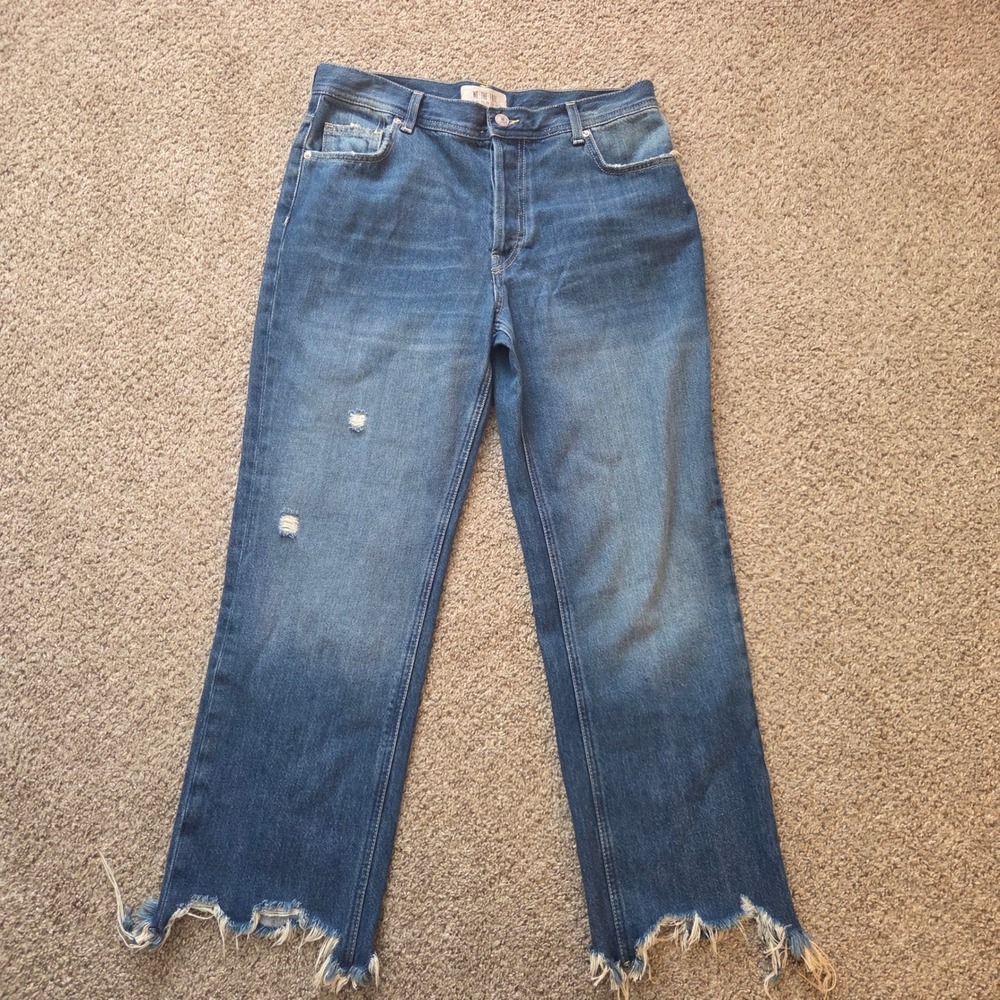 Free People We The Free Straight‎ Leg Jeans Blue Distressed Raw Hem Size 29